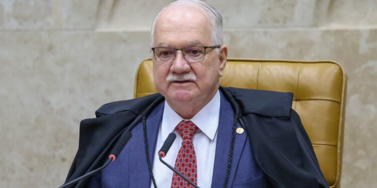 Selic em ações contra Fazenda Pública ligada à EC