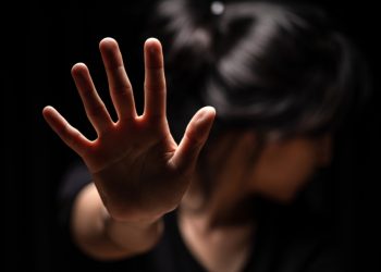 qual o limite no constrangimento à mulher
